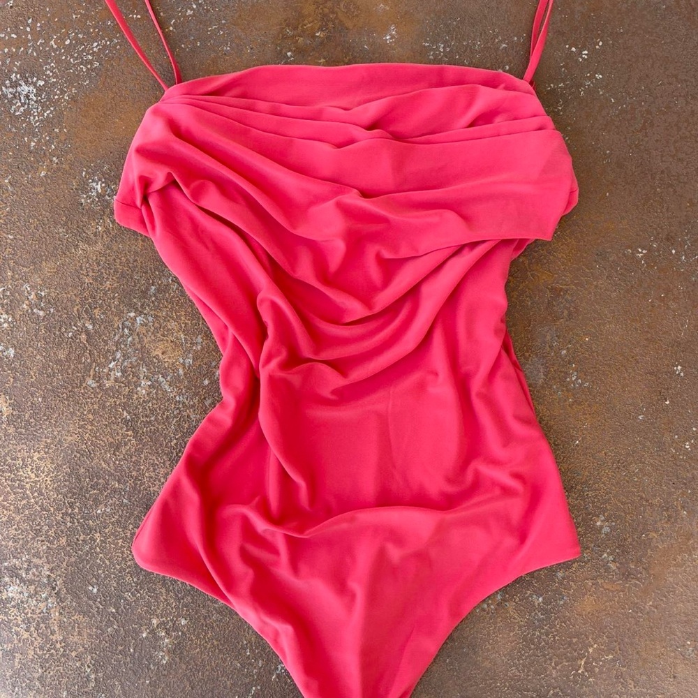 NWT aritzia babaton runches going out classy bodysuit sz s